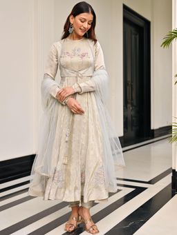 Lavanya The Label - White Textured Regular Anarkali Kurta Pant with Dupatta