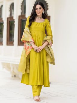 Lavanya The Label - Green Solid/Plain Relaxed Anarkali Kurta Pant with Dupatta