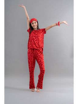NeceSera - Lovestruck Hearts Red T-Shirt and Pyjama (Set of 2)