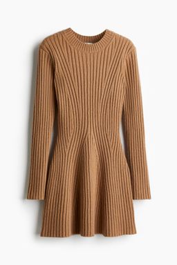 H&M - Girls Red Rib-Knit Dress