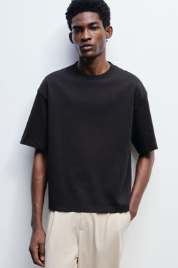 H&M - Men Black Loose Fit Boxy-Style T-Shirt