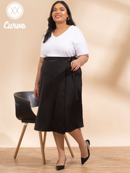 Twenty Dresses by Nykaa Fashion - Curve White Setting My Own Trend Basics Tshirt