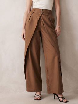 Outzidr - Brown Highwaist Buttoned Wide Leg Pleated Trouser