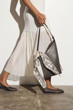 H&M - Women White Printed Silk Scarf