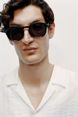 H&M - Men Black Sunglasses