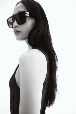 H&M - Women Black Square Sunglasses