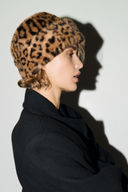 Beige color option, Sold out, Currently selected