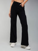 Black color option, Currently selected
