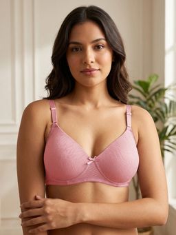 Clovia - Padded Non-Wired Full Coverage Multiway T-shirt Bra in Light Pink