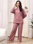 Pink color option, Currently selected
