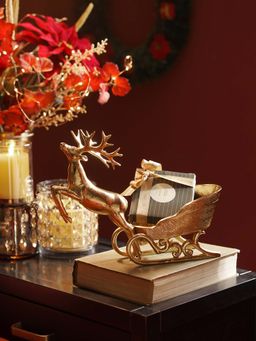 Pure Home + Living - Gold Metal Reindeer with Sleigh