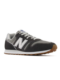 New Balance - Men Black Lace-Ups Low Top Sneakers