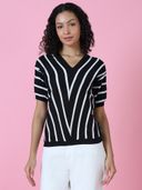 Black color option, Currently selected