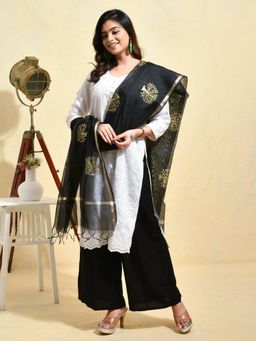 Gahan - Black Colour Silk Blend Dupatta