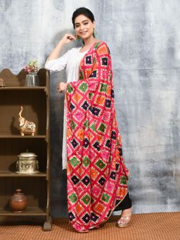 Gahan - Pink Colour Silk Blend Dupatta