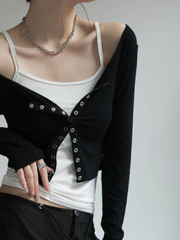 Outzidr - White Basic Solid Crop Top