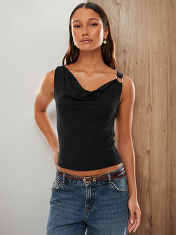 Outzidr - Black Sleeveless Top With Draping