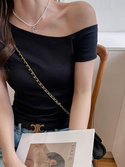 Outzidr - Black One Side Off-Shoulder Knit Top