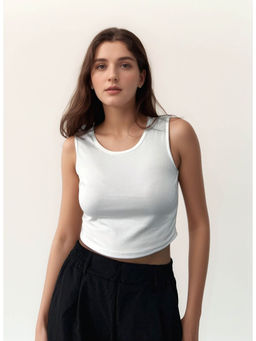 Outzidr - White Cropped Crop Top