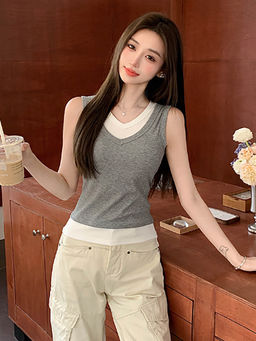 Outzidr - Grey Twofer Look Tank Top