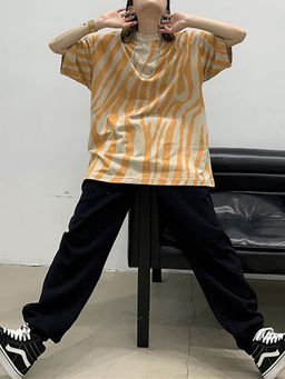 Outzidr - Multi-Color Animal Print Oversized T-Shirt