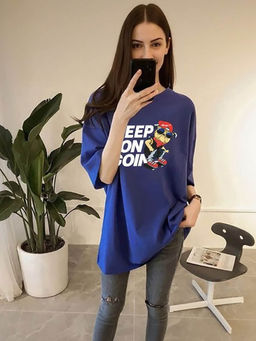 Outzidr - Blue Chest Print Graphic T-Shirt