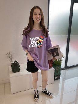 Outzidr - Purple Chest Print Graphic T-Shirt