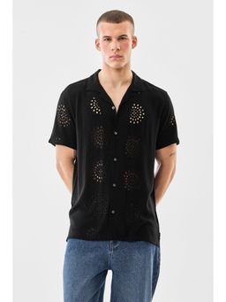 Snitch - Black Self Design Half Sleeves Boxy Casual Shirt