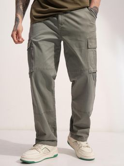HIGHLANDER - Men Olive Solid Relaxed Cargo