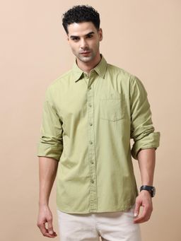 SILISOUL - Men Green Solid Casual Shirt