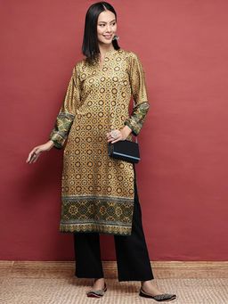 Ahalyaa - Women Ethnic Motifs Printed Gotta Patti Velvet Kurta