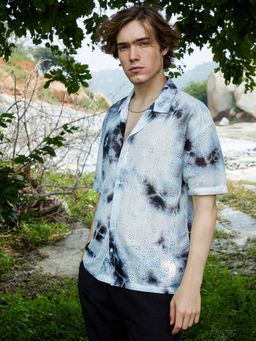 Campus Sutra - Men Charcoal Grey Tie-Dye Knit Oversized Shirt