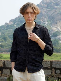 Campus Sutra - Men Onyx Black Cubic-Tassel Shirt