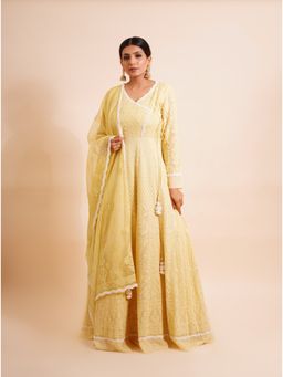Farha Syed - 2 Piece Yellow Anarkali Kurta With Dupatta (Set of 2)