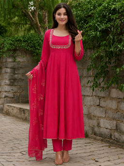 Aaghnya - Pink Floral Viscose Rayon Kurta and Pant with Dupatta