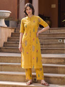 Yellow color option, Sold out, Currently selected