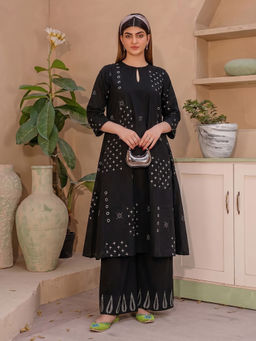 Aaghnya - Black Printed Viscose Rayon Regular Kurta and Palazzo