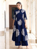 Blue color option, Sold out, Currently selected