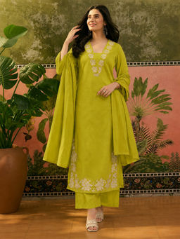 Aaghnya - Green Floral Viscose Rayon Kurta and Palazzo and Dupatta