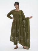 Green color option, Sold out, Currently selected