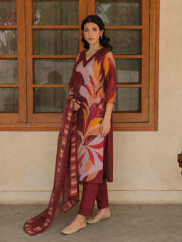 Aaghnya - Wine Floral Viscose Rayon Kurta and Pant with Dupatta