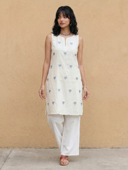 Aaghnya - White Embroidered Cotton Blend Regular Kurta and Palazzo