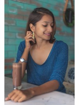 Studio Anviksha - Gold Makaan Hooks Brass