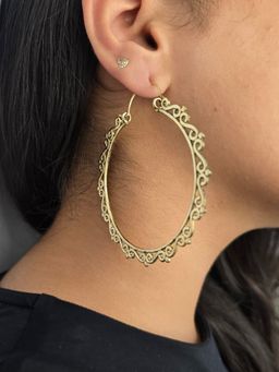Studio Anviksha - Gold Martha Hoops