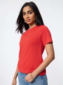 Red color option, Currently selected