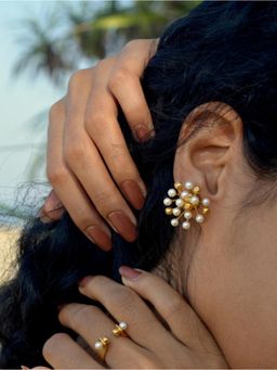 Tangerine - Perola Studs