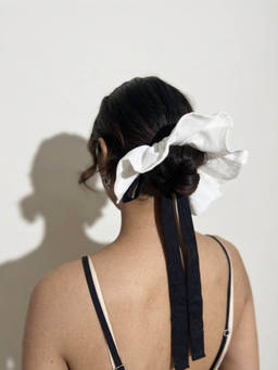 Doodlage - White Joy Scrunchie