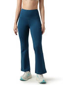 Teal color option, Currently selected