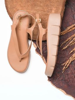 Indifeet - Cream Comfortable & Chunky Split Toe Buckled Platform Sandals