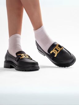 Indifeet - Black Stylish and Chunky Embellished Loafers